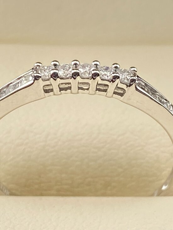 Luxury Solid 10K White Gold Genuine Diamonds Engagement Ring Set (2 Pcs.) Sz. 7 - Picture 9 of 15